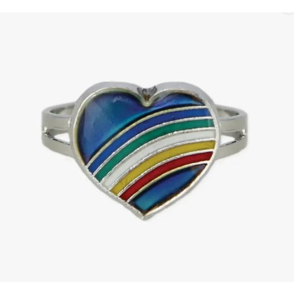 Everyone Loves a Rainbow Heart Mood Ring - Picture 2 of 2